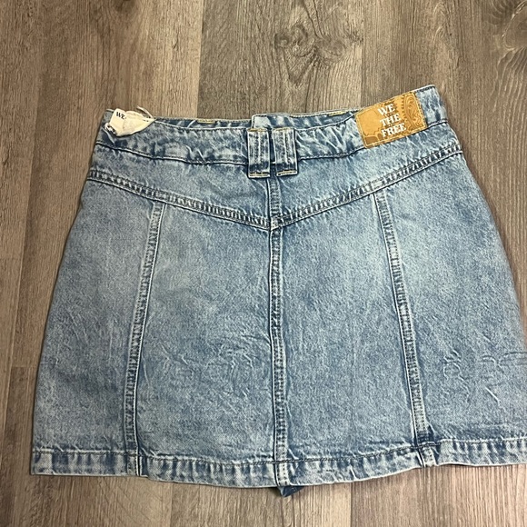 Free People We the Free Midnight Sun Denim Skort size 30 - Picture 3 of 14